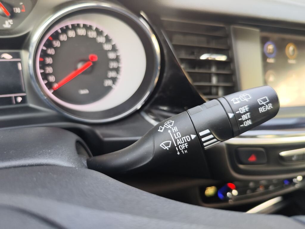 Opel Insignia Kombi 2,0 l 128 kw