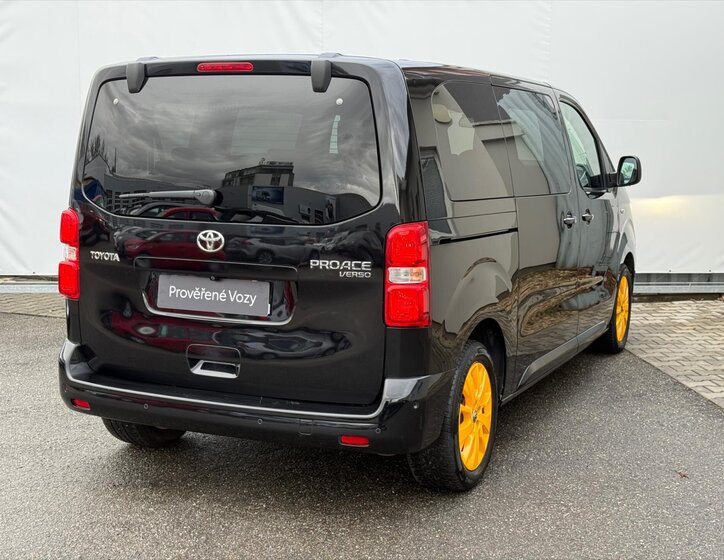 Toyota ProAce VAN-Minibus 2,0 l 130 kw