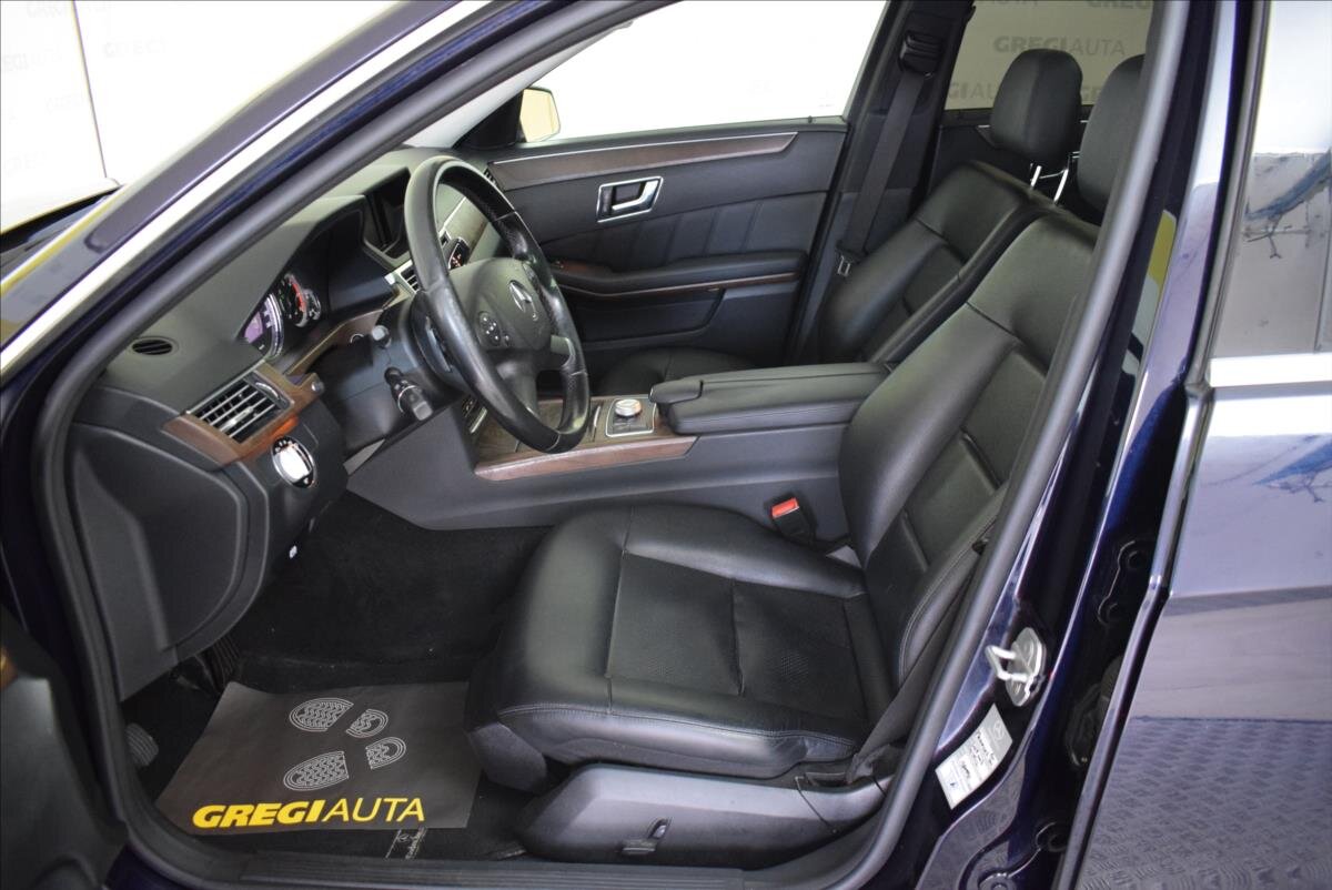 Mercedes-Benz Třídy E Sedan / Limuzína 3,0 l 170 kw