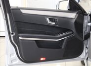 Mercedes-Benz Třídy E 17