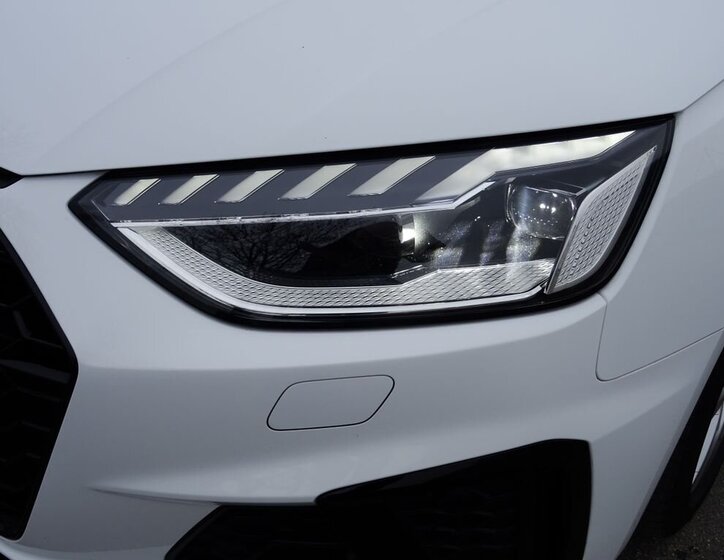 Audi A4 Kombi 2,0 l 120 kw