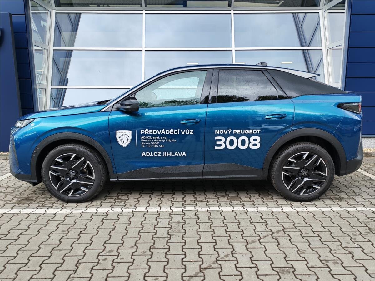 Peugeot 3008 SUV / Terénní 1,2 l 107 kw