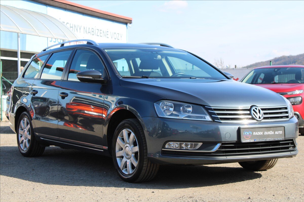 Volkswagen Passat Kombi 1,6 l 77 kw