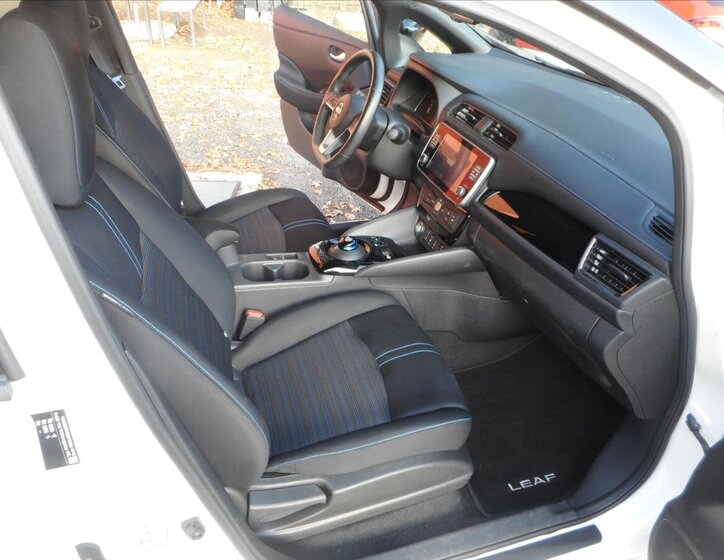 Nissan Leaf Hatchback 0,0 90 kw
