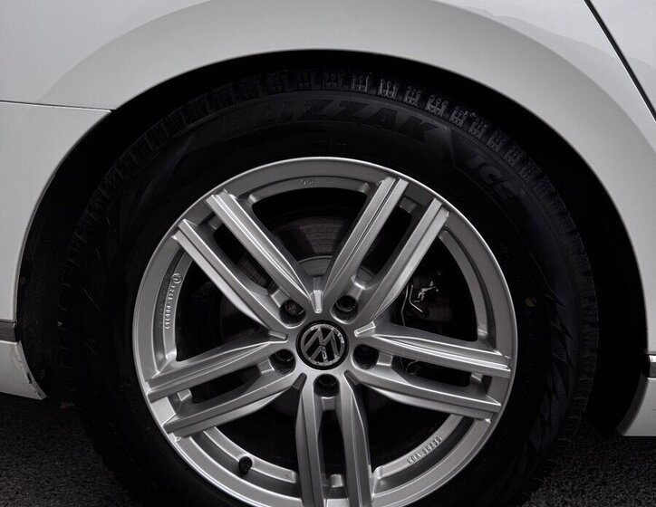 Volkswagen Passat Kombi 0,0 0