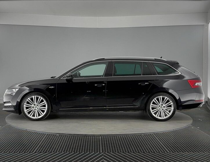 Škoda Superb Kombi 2,0 l 147 kw