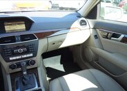 Mercedes-Benz Třídy C Sedan 3,0 l 170 kw