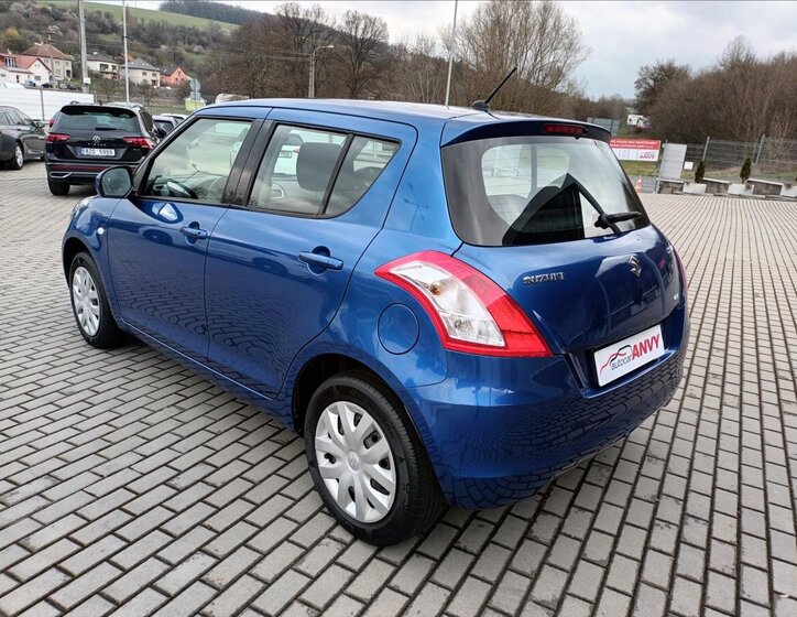 Suzuki Swift Hatchback 1,2 l 69 kw