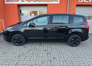 Peugeot 5008 3