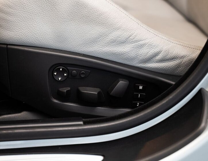 BMW M5 Sedan / Limuzína 5,0 l 373 kw