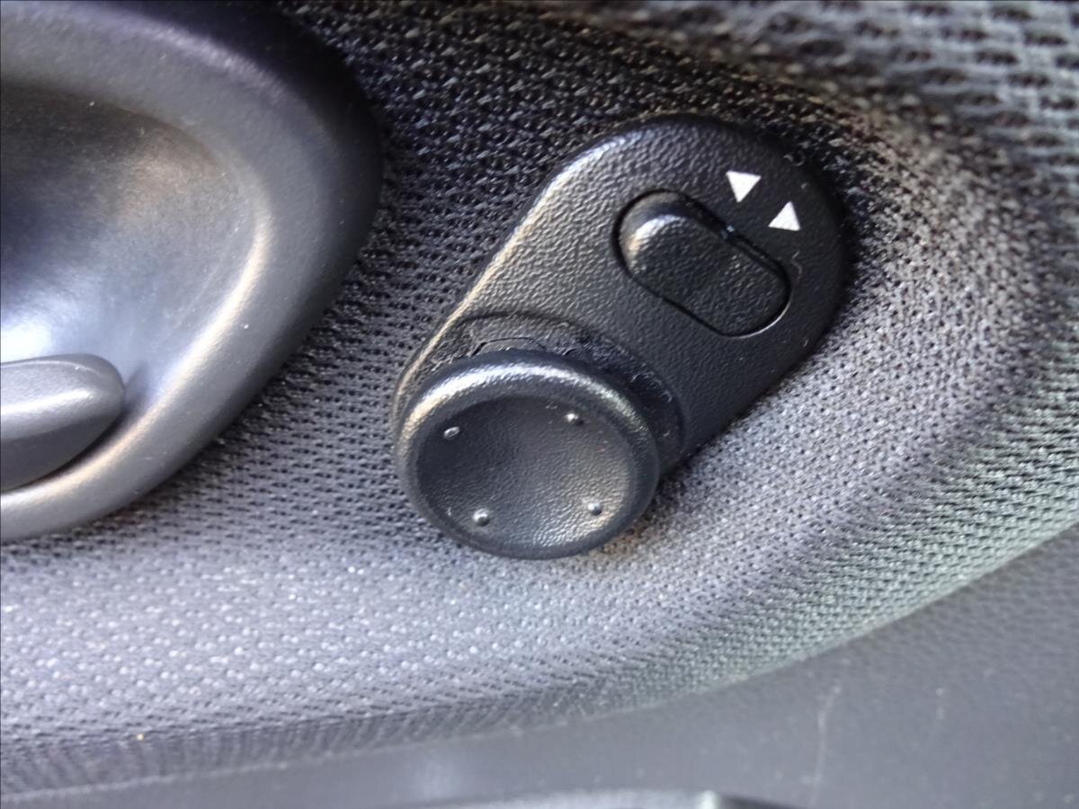 Suzuki Ignis Kombi 1,3 l 68 kw