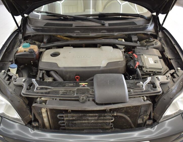 Volvo XC90 SUV / Terénní 2,4 l 136 kw