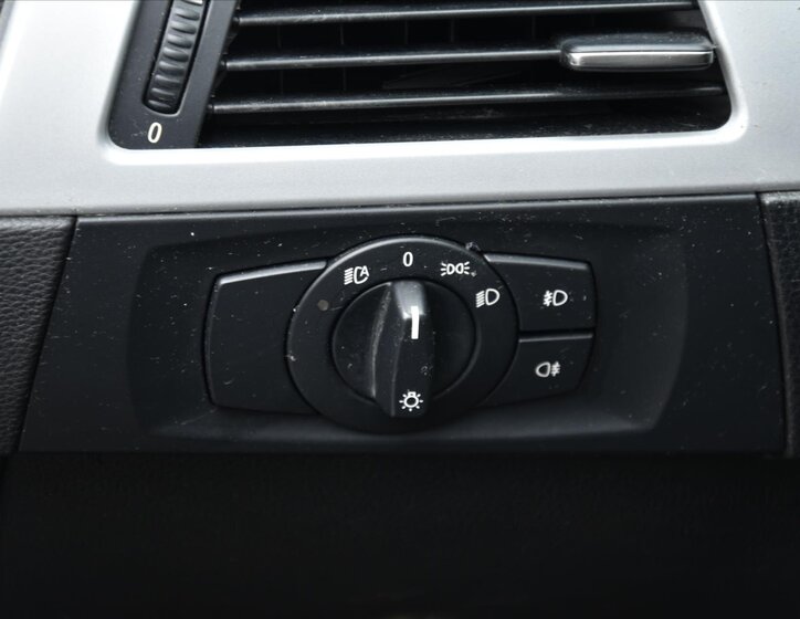 BMW Řada 3 Kupé 2,5 l 160 kw