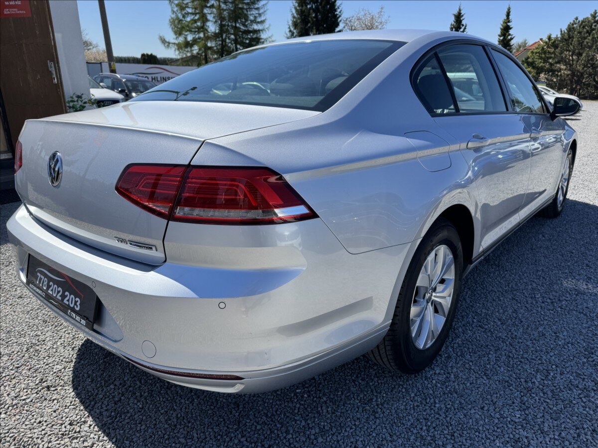 Volkswagen Passat Ostatní 1,6 l 88 kw