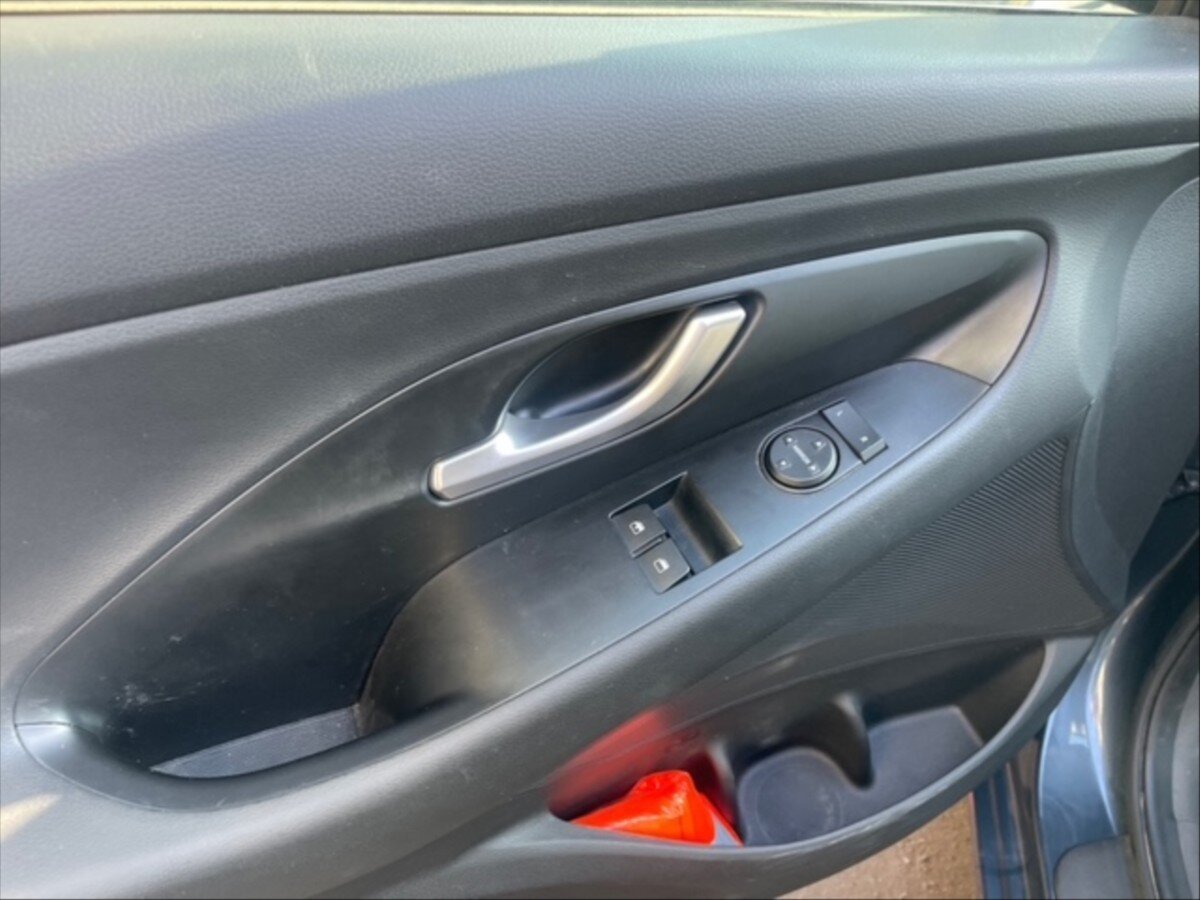 Hyundai i30 Kombi 998,0 88 kw