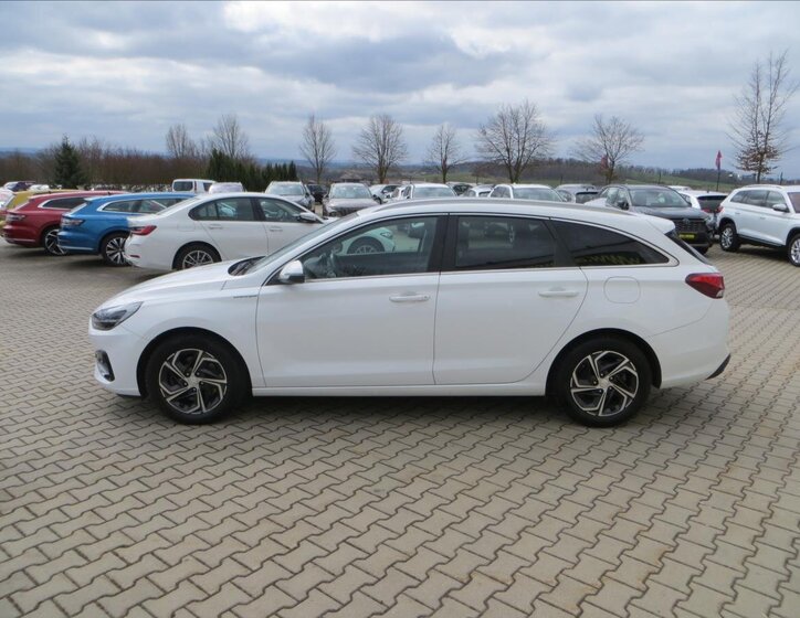 Hyundai i30 Kombi 998,0 88 kw