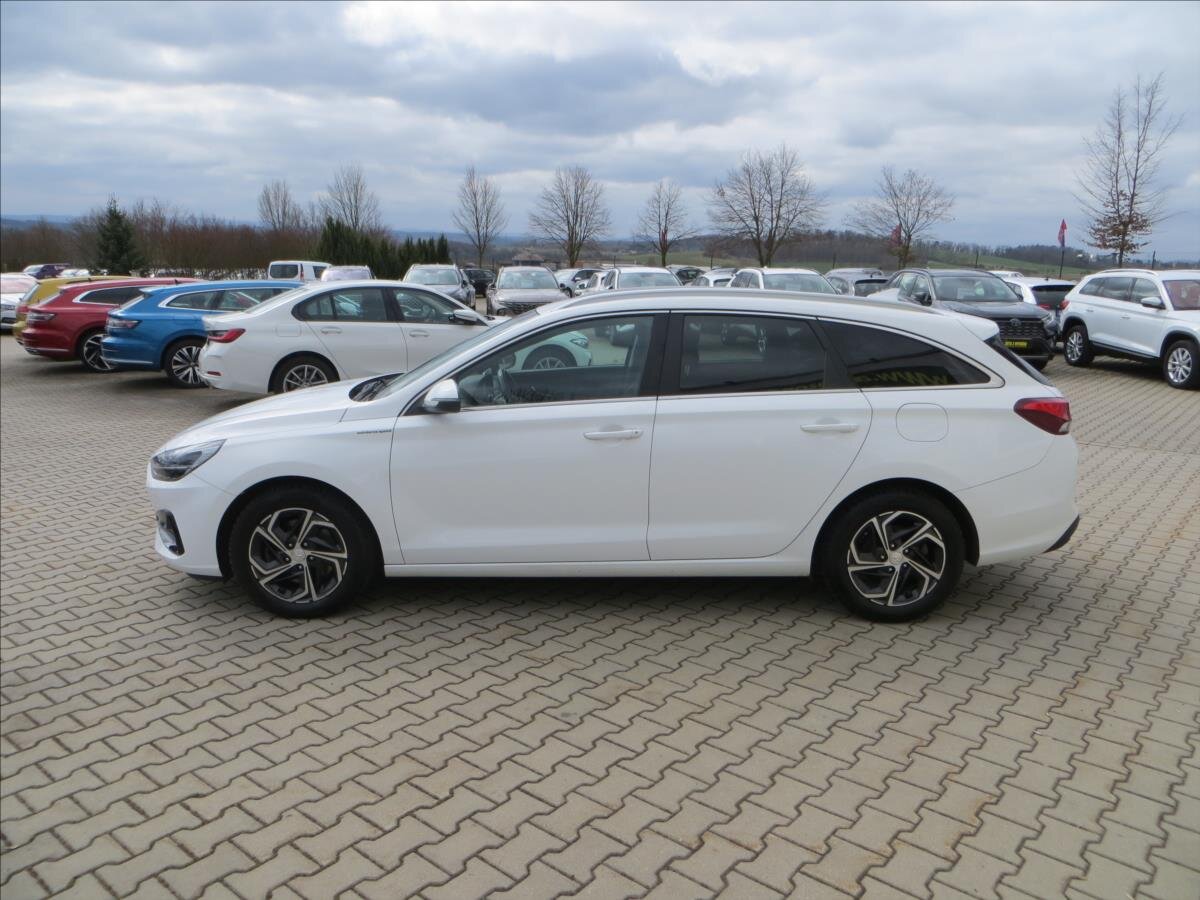 Hyundai i30 Kombi 998,0 88 kw