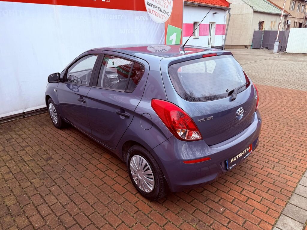 Hyundai i20