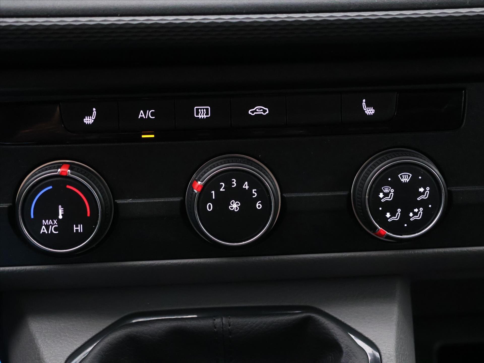 Volkswagen Transporter Kombi 2,0 l 110 kw