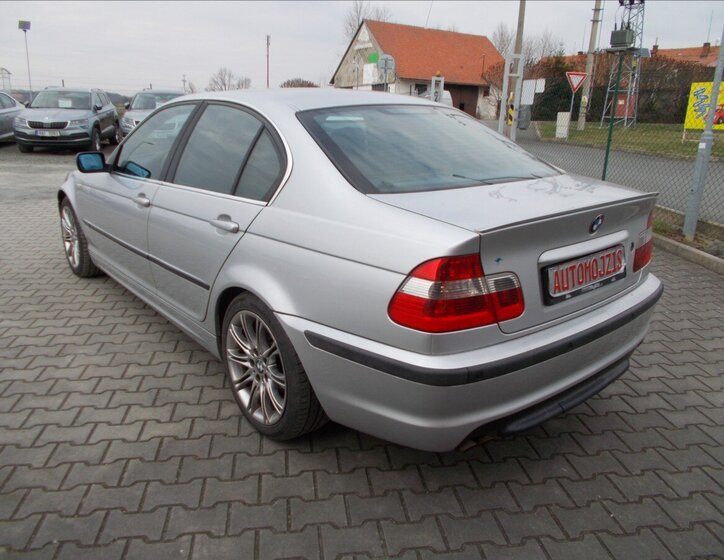 BMW Řada 3 Liftback 2,5 l 125 kw