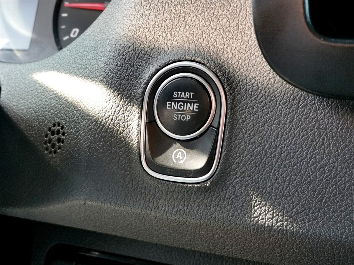 Mercedes-Benz Sprinter Valník 3,0 l 140 kw