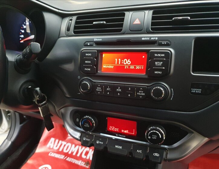 KIA Rio Hatchback 1,4 l 66 kw