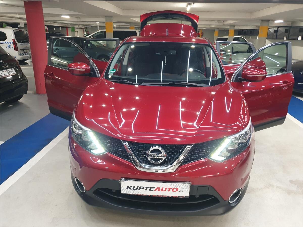 Nissan Qashqai SUV / Terénní 1,6 l 96 kw