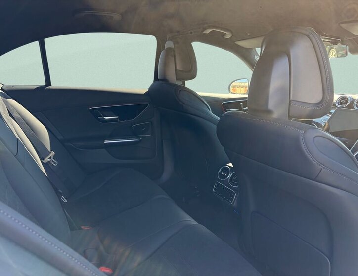 Mercedes-Benz Třídy C Sedan / Limuzína 2,0 l 162 kw