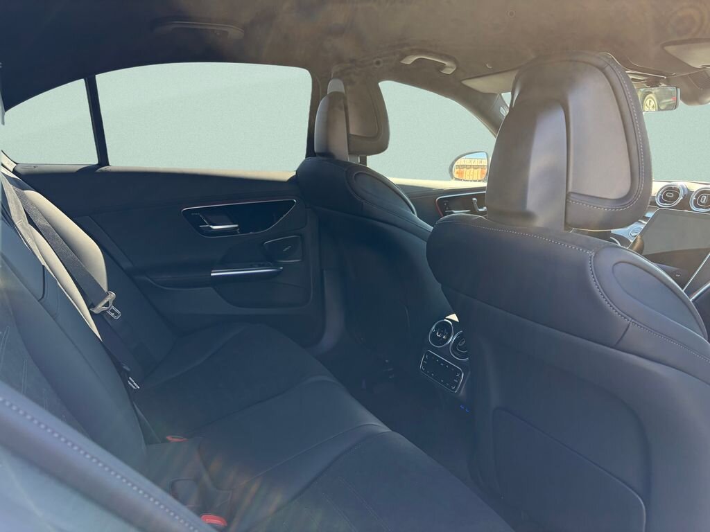 Mercedes-Benz Třídy C Sedan / Limuzína 2,0 l 162 kw