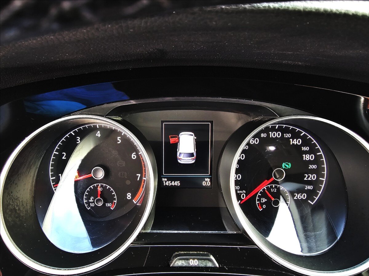 Volkswagen Touran Kombi 1,4 l 110 kw