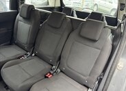 Peugeot 5008 Kombi 2,0 l 110 kw