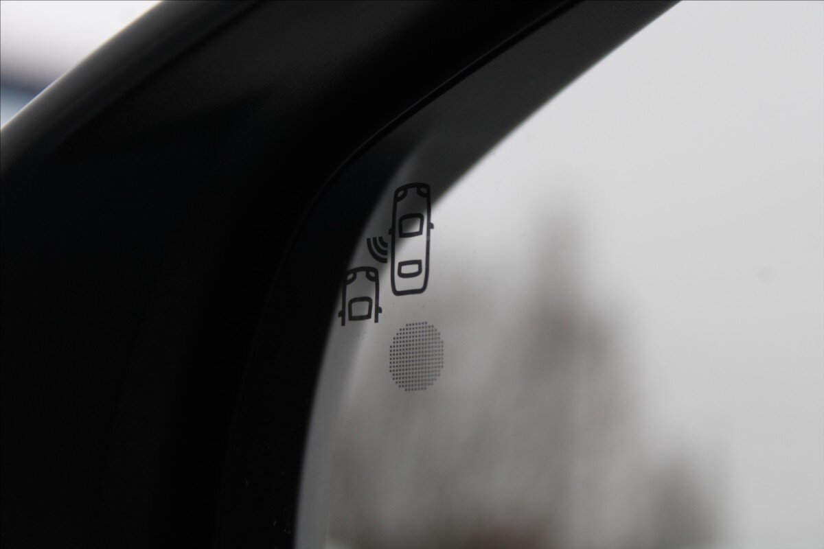 Opel Grandland X SUV 2,0 l 130 kw