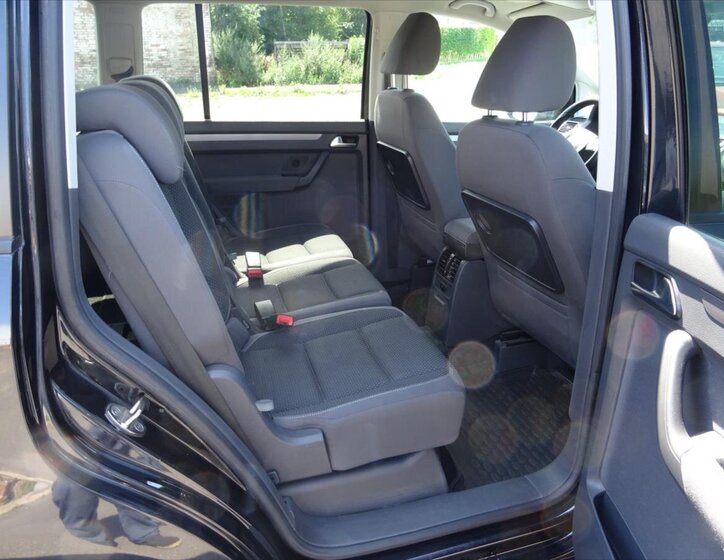 Volkswagen Touran MPV 2,0 l 103 kw