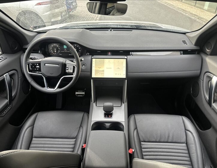 Land Rover Discovery Sport SUV / Terénní 1,5 l 227 kw