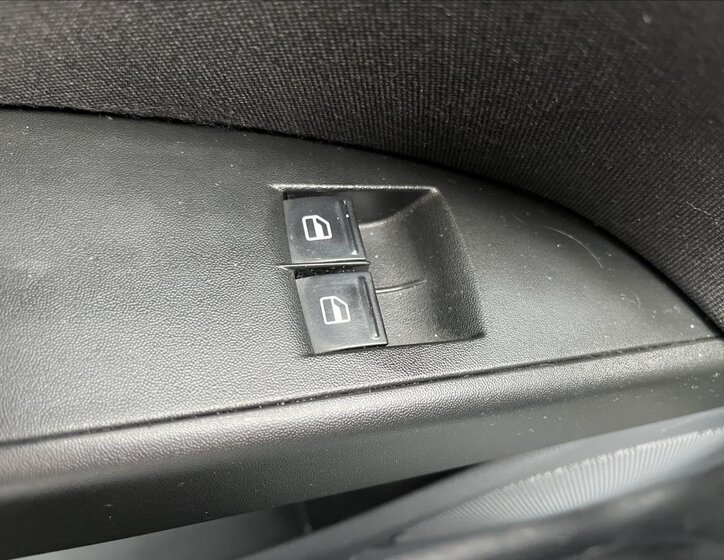 Seat Leon Hatchback 1,4 l 63 kw