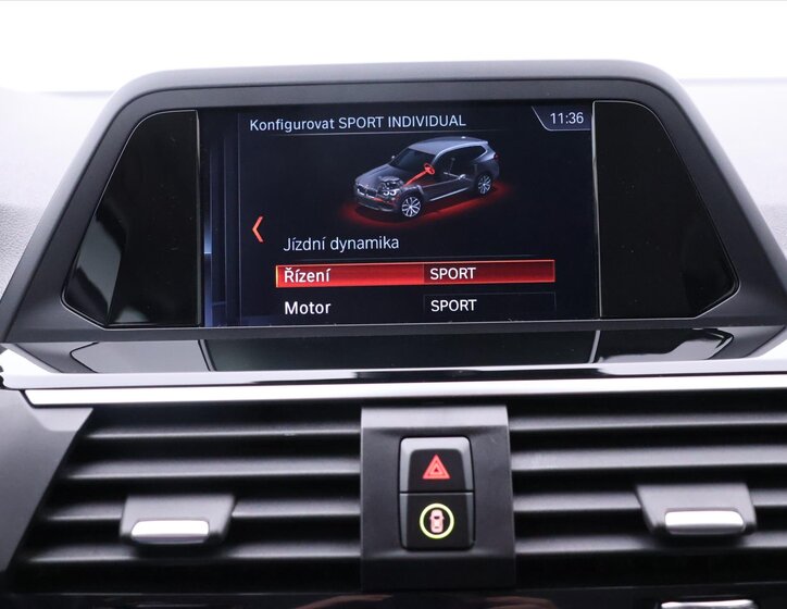 BMW X3 SUV / Terénní 2,0 l 140 kw