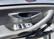 Mercedes-Benz Třídy E Kombi 2,0 l 143 kw