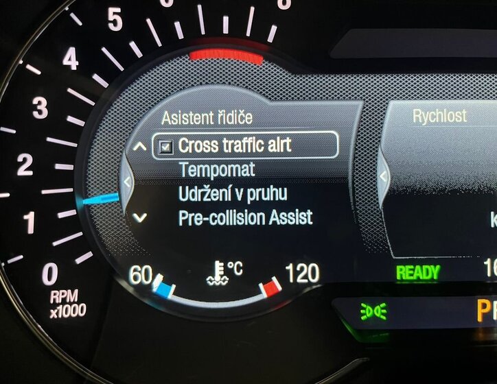 Ford S-MAX MPV 2,5 l 140 kw