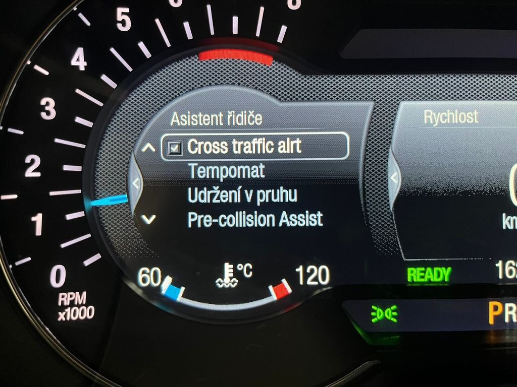 Ford S-MAX MPV 2,5 l 140 kw