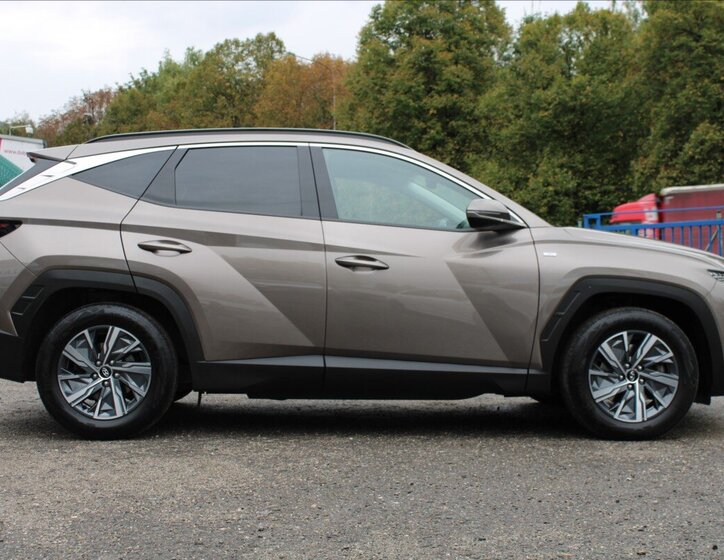 Hyundai Tucson SUV / Terénní 1,6 l 132 kw