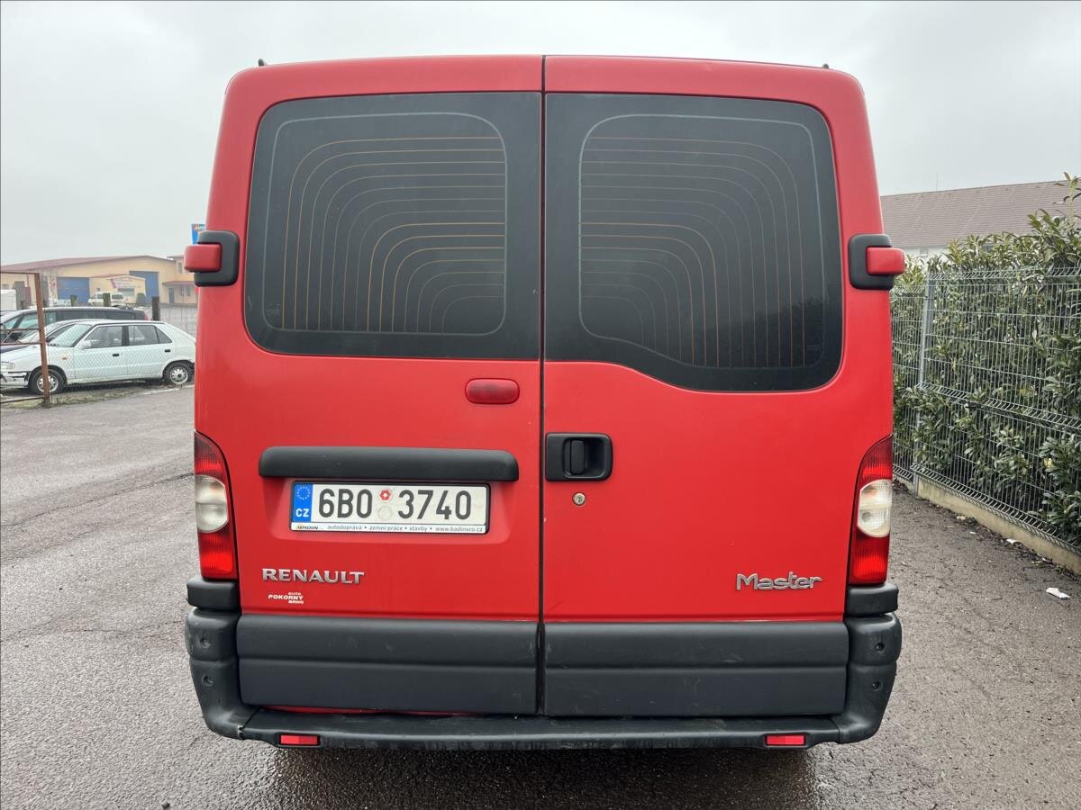 Renault Master Skříň 2,5 l 74 kw