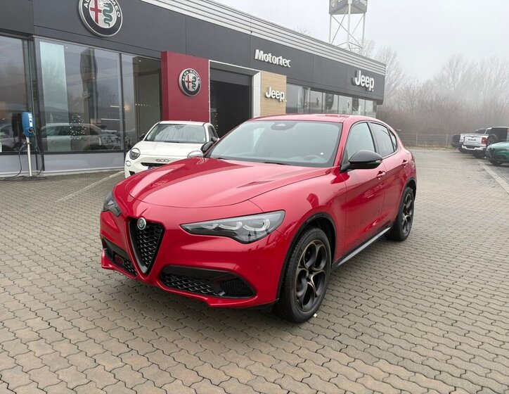 Alfa Romeo Stelvio 3