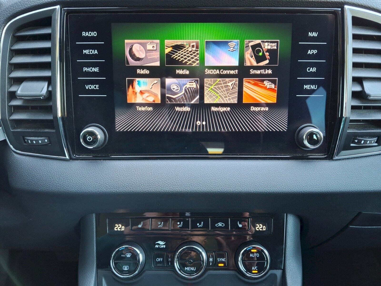 Škoda Karoq SUV / Terénní 1,5 l 110 kw