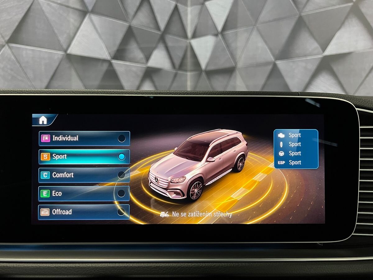 Mercedes-Benz GLS SUV 3,0 l 270 kw