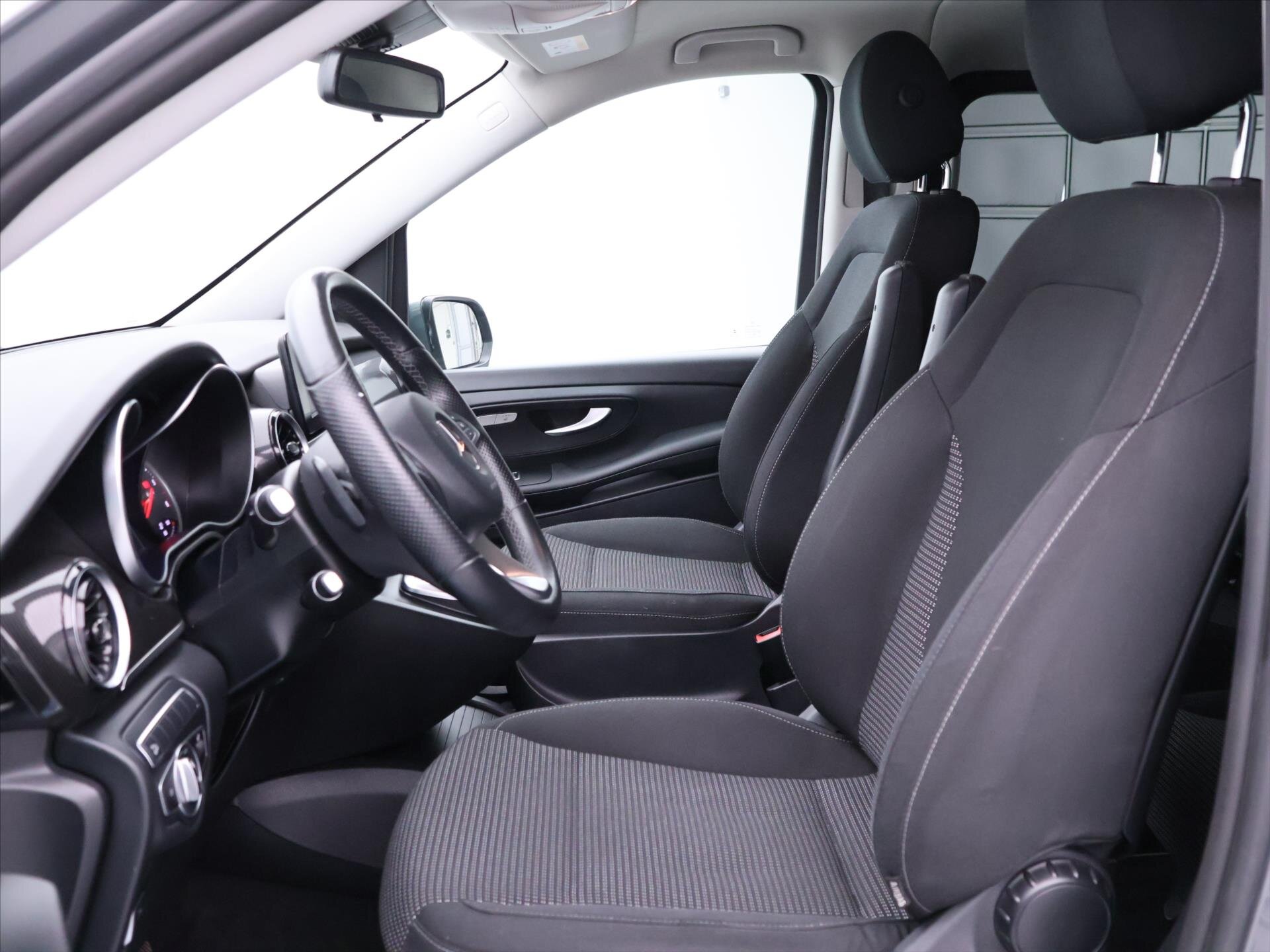 Mercedes-Benz Třídy V Kombi 2,0 l 140 kw