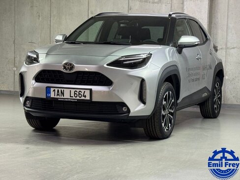 Toyota Yaris Cross SUV / Terénní 1,5 l 85 kw