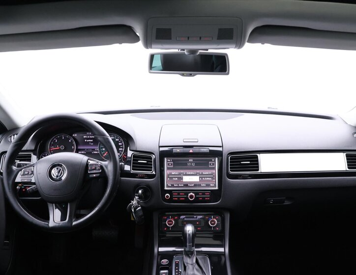 Volkswagen Touareg SUV / Terénní 3,0 l 176 kw