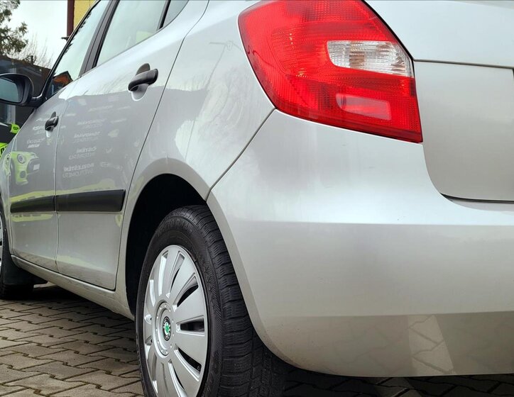 Škoda Fabia Hatchback 1,2 l 44 kw