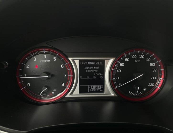 Suzuki Vitara SUV 1,4 l 103 kw