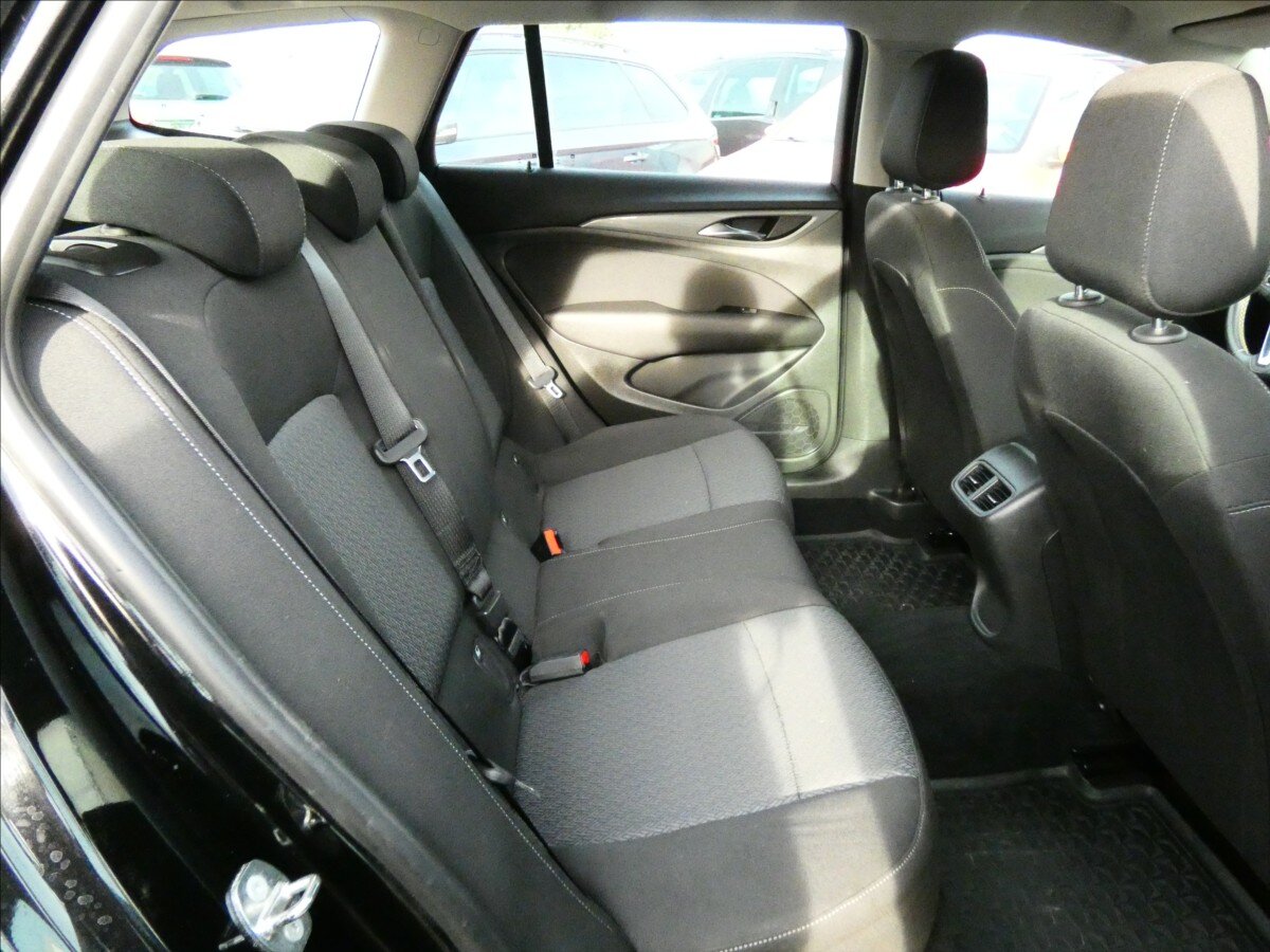 Opel Insignia Kombi 1,6 l 81 kw